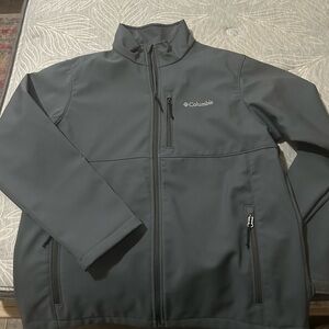 Columbia Men's Gray Jacket